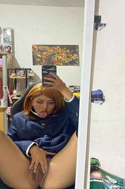 Lina, 24 Jahre