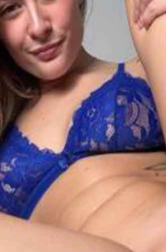 Julia, 33 Jahre